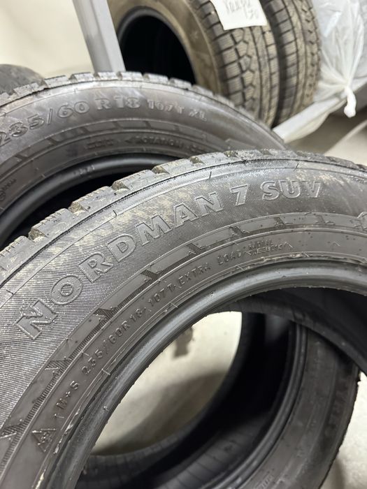 Комплект шипованной резины ikon 235/60/18