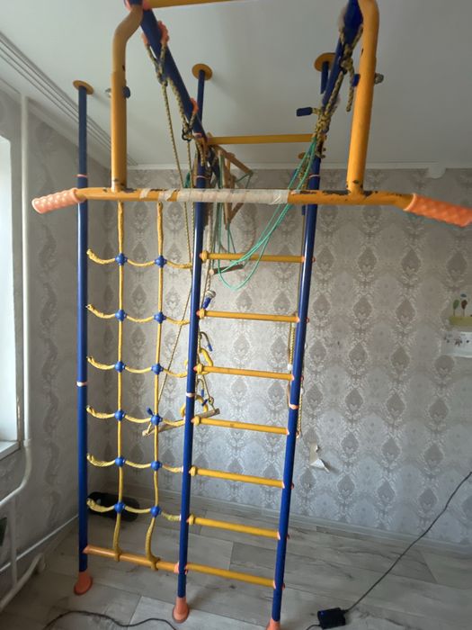 спортивная стенка непоседа