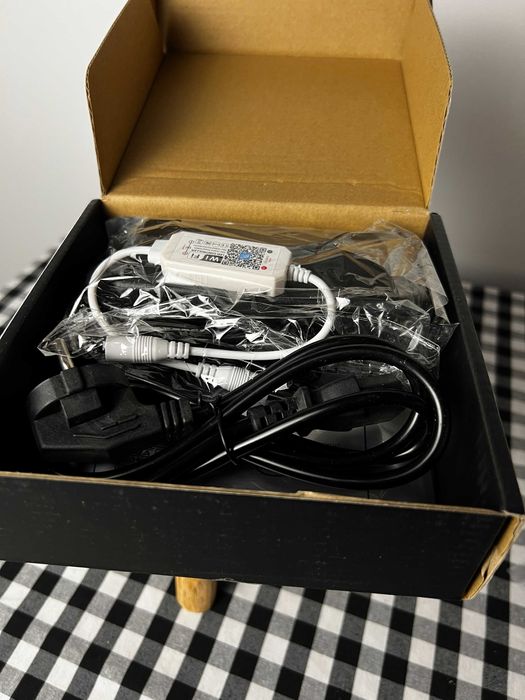 LED Premium - COB, WiFi, 5m, 4000k