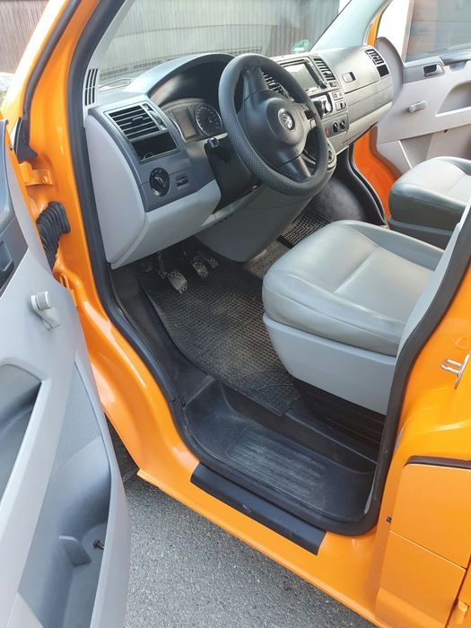 De vânzare VW T5 Doka 2012 Euro 5 2.0TDI. Full electric Recent adus din Germania Impecabila