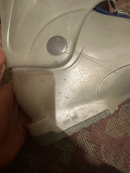 Продавам ски и ски обувки