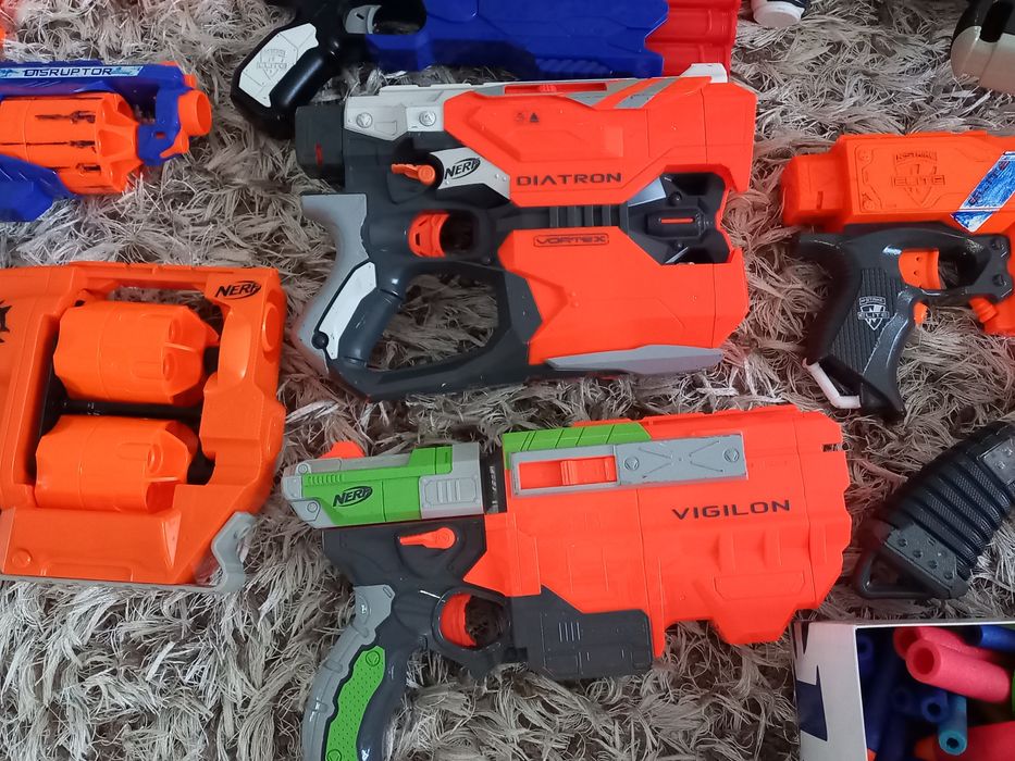 Vând colectie pusti nerf dau și pe bucat!!!i