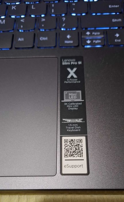 Лаптоп Lenovo Yoga Pro i9 16inch 32 GB RTX4050