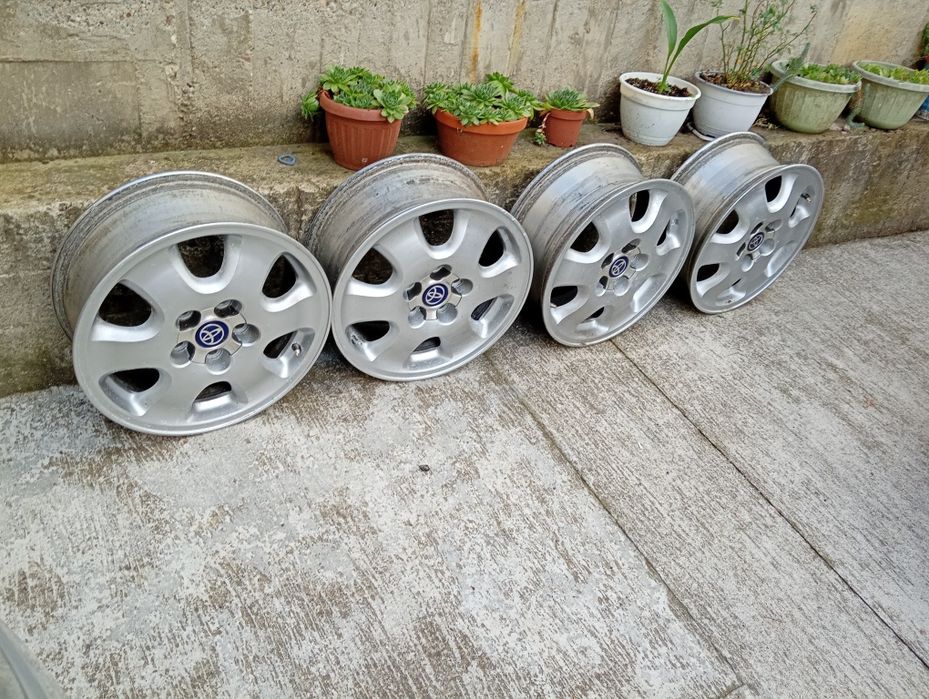 Vînd jante aliaj pe 16 Toyota