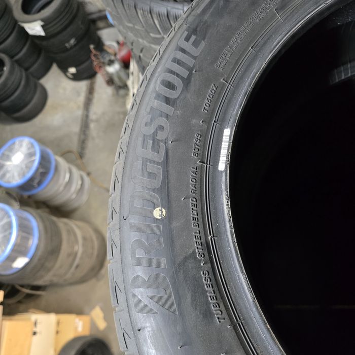 Комплект летни гуми Bridgestone  - 235 55 19 и 255 50 19