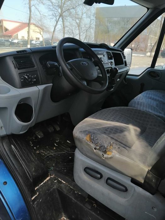 Dezmembram Ford Transit motor 2.2 euro4