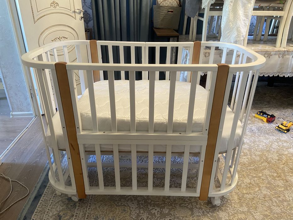 Детская кровать с бортиками