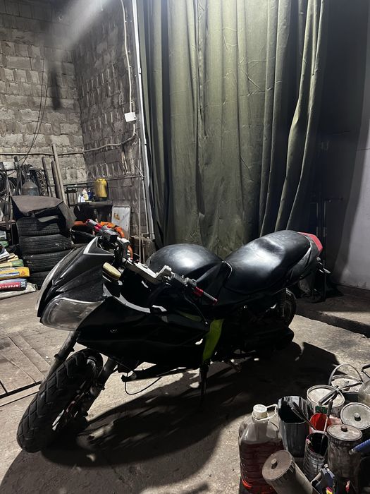 Peda Hornet 180куб