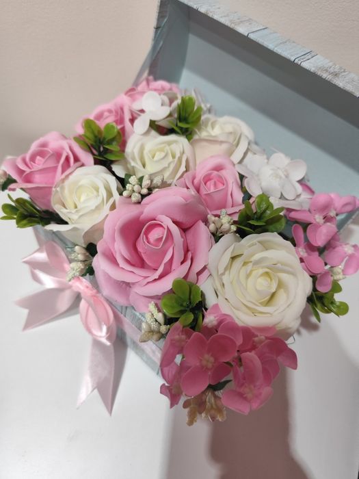 Aranjament flori de săpun