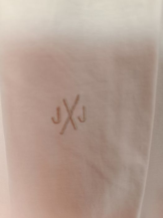 Vând geaca jack jones