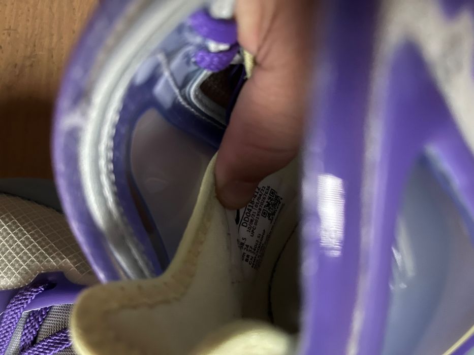 Nike LeBron James 19