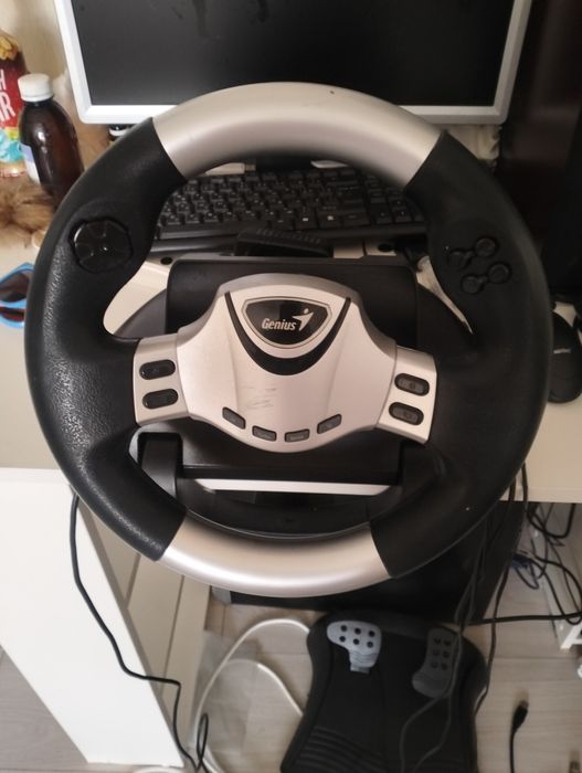 Продам игровой руль