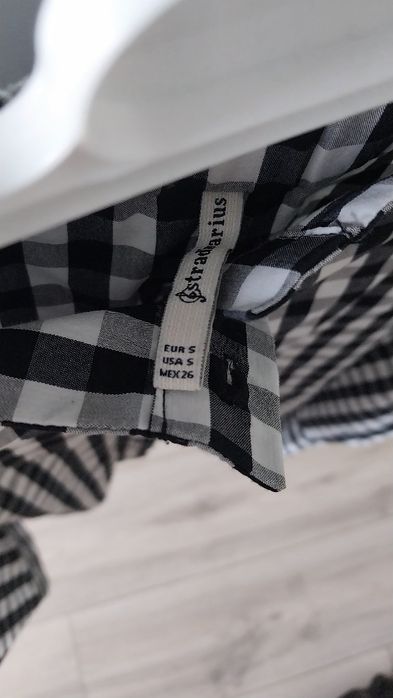 Продам рубашку Stradivarius размера S