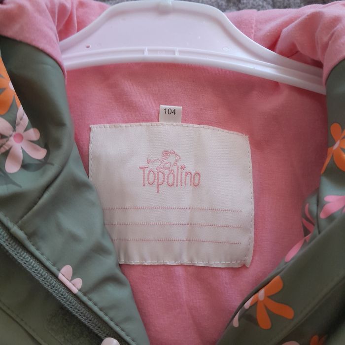 Ветровка,дождевик для девочки