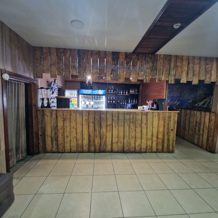 Продается кафе действующее в Пришахтинске