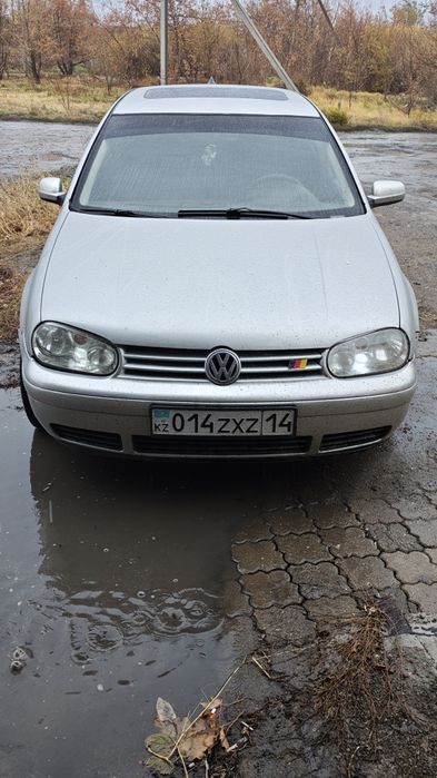 Golf 4  механика 2литра