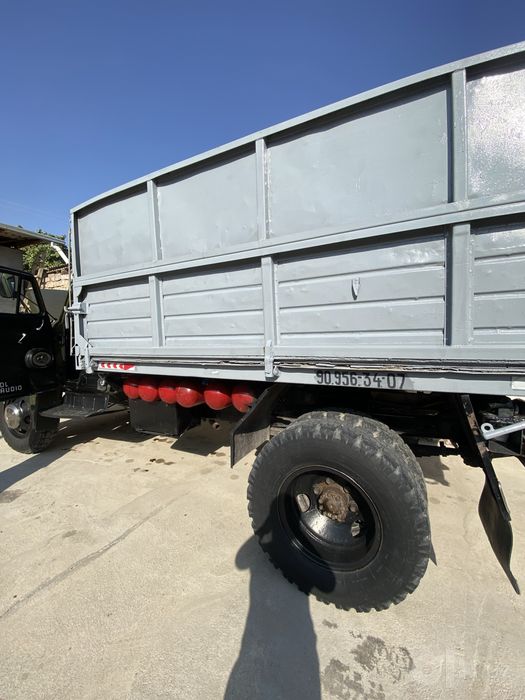 Gaz 53 samasval moshina tayor hamajoyi ishlab turibdi