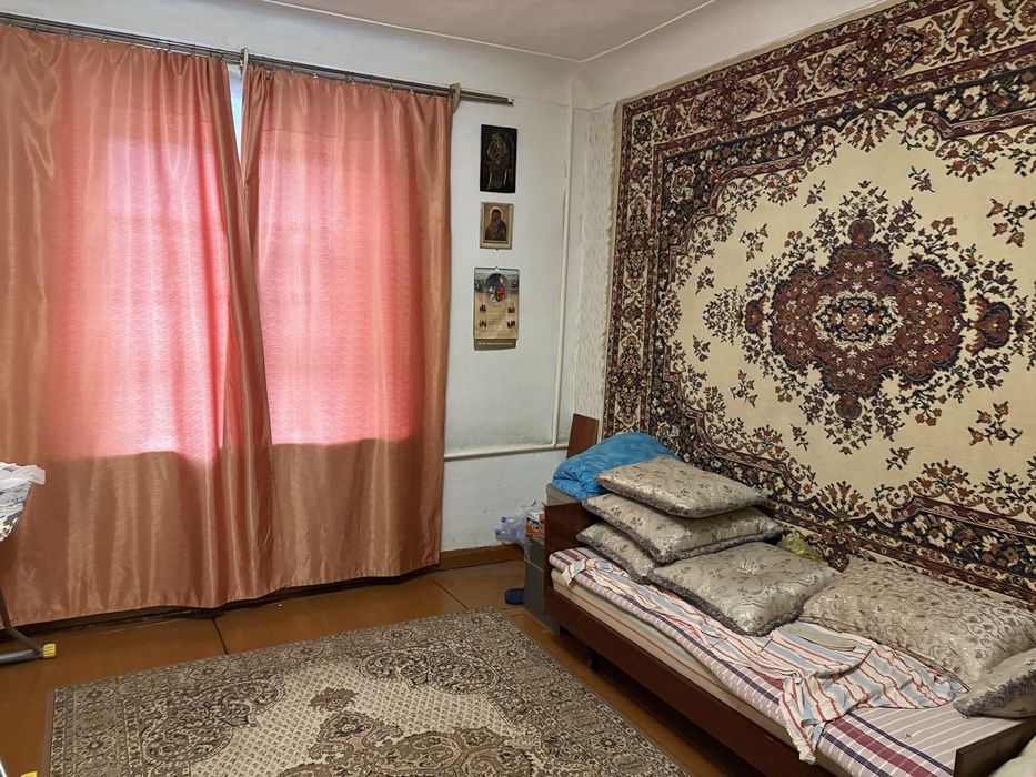 Продам 3-х ком военный городок