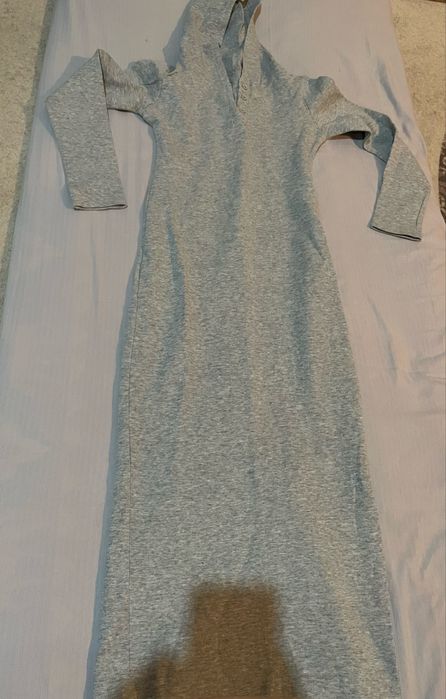 продаётся серое платье