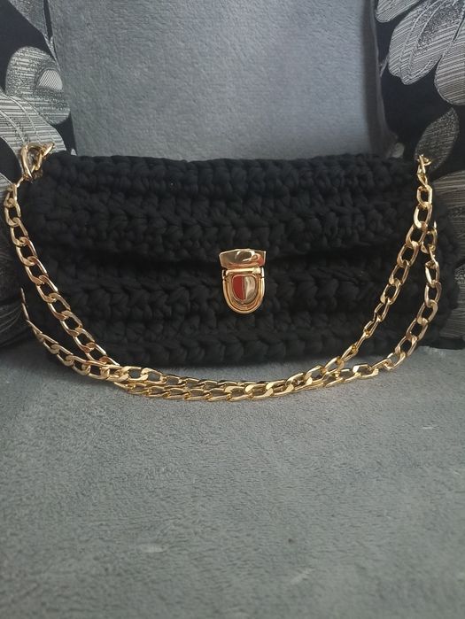 Ръчно плетени дамски чанти