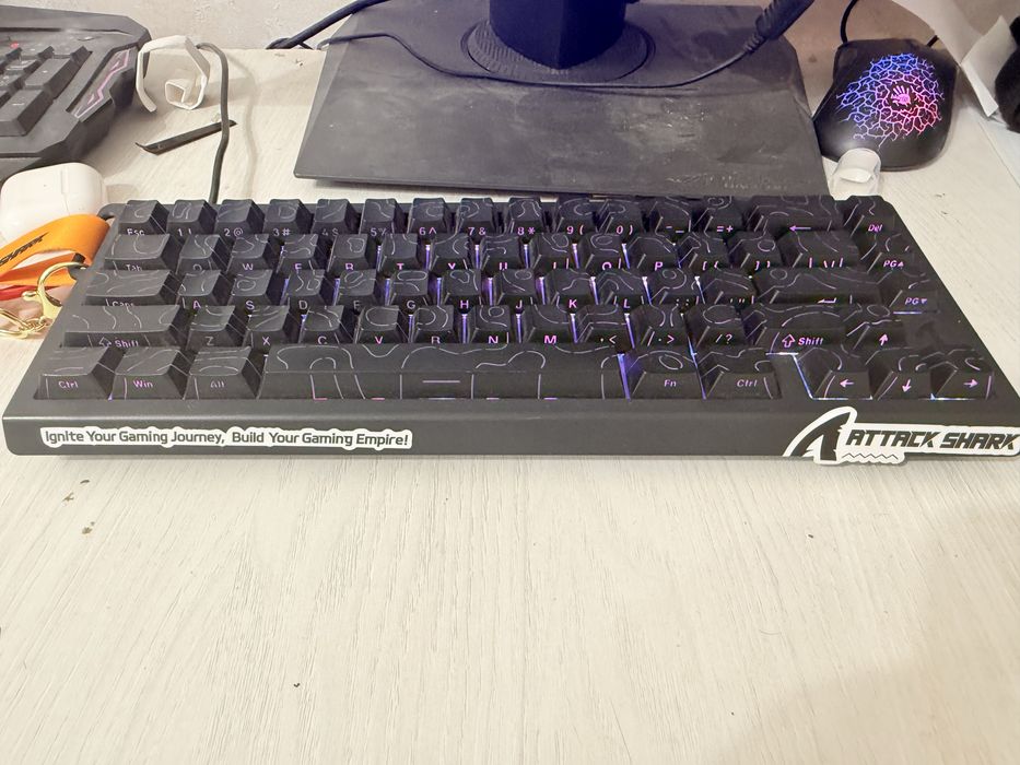 Клавиатура магнитная HE x68 Attack shark