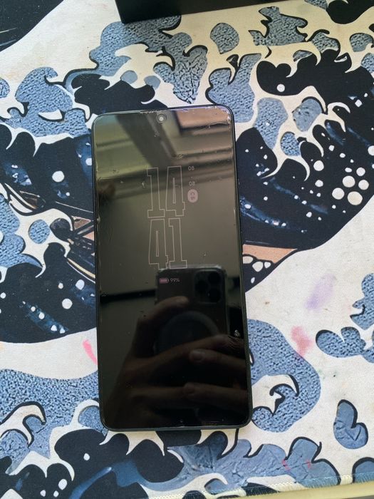 Продаю Poco f6 игравои