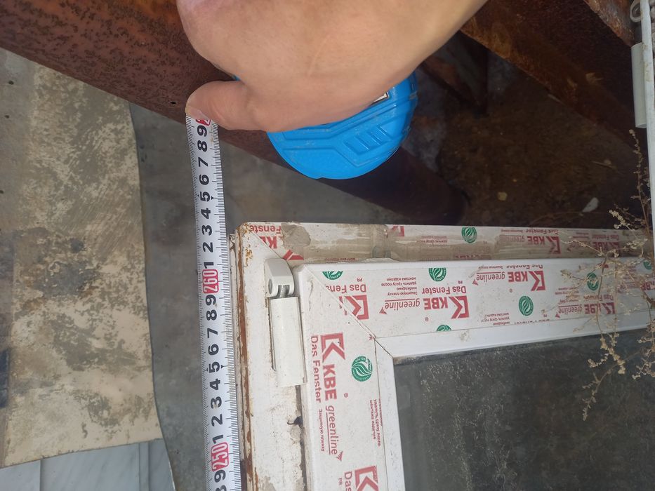 Пластиковые двери