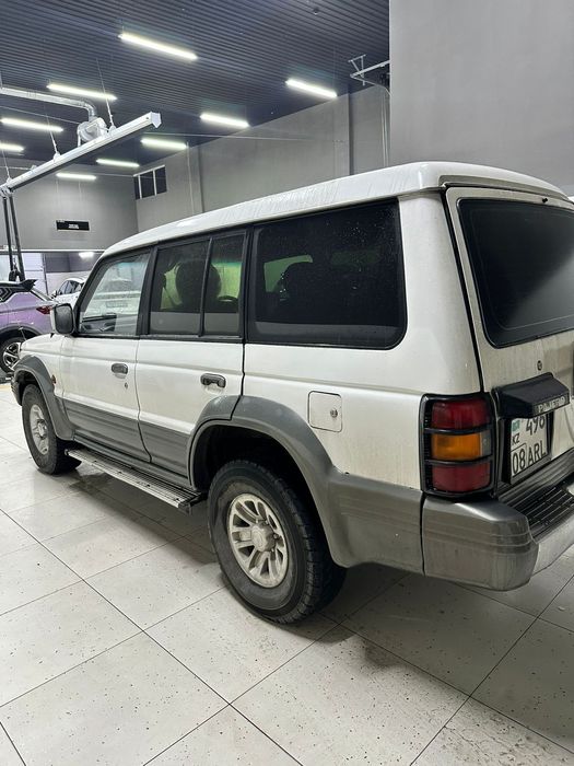 Продам диски на поджеро r15