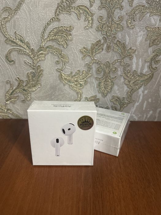 Airpods 4 Active Noise Cancellation