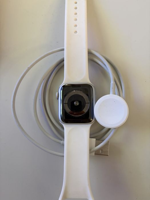 iPad Air 2 LTE + Apple Watch