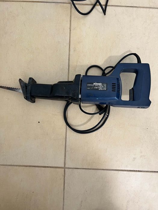 Саблен трион Ferm FRS-600 – 600W