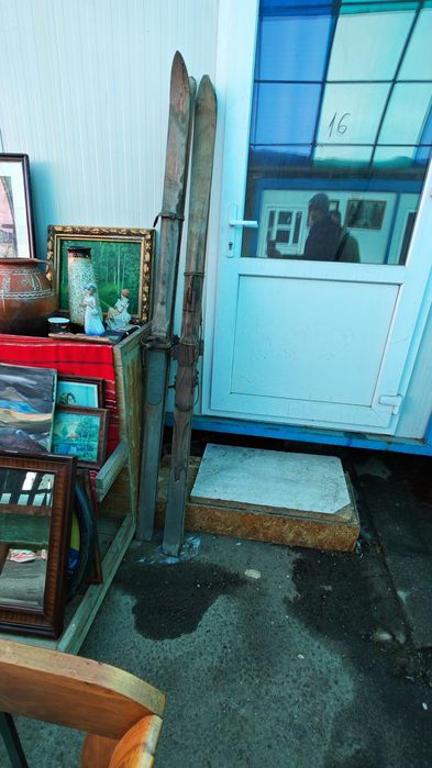 Mobilier Rustic Vechi