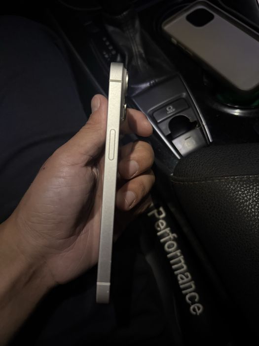 iPhone 14 (128 ГБ)