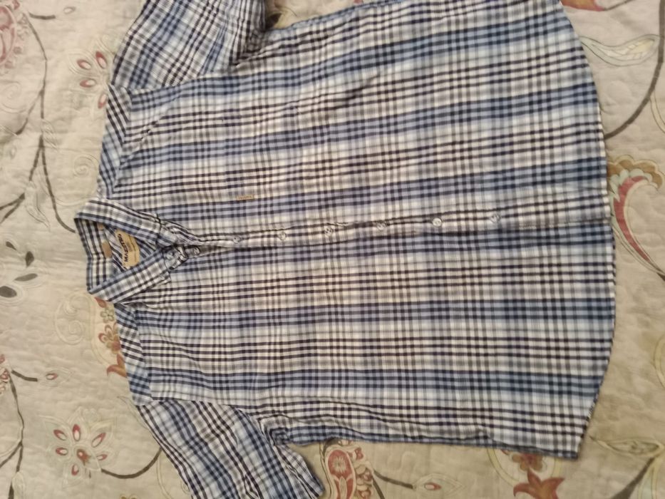 Рубашки мужские.