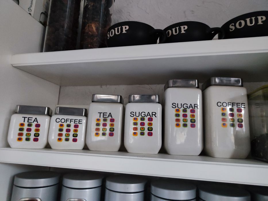 Продам банки  для сыпучих