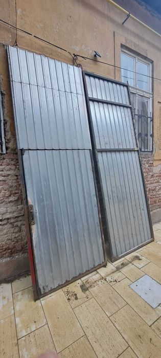 Vand poarta  metalica