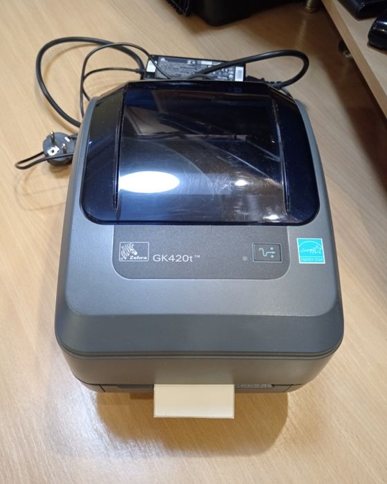 Термотрансферный принтер  GK420T штрих кодов и рисунков.
