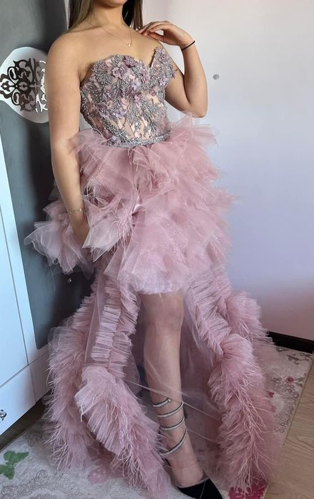 Бутикова-официална  рокля