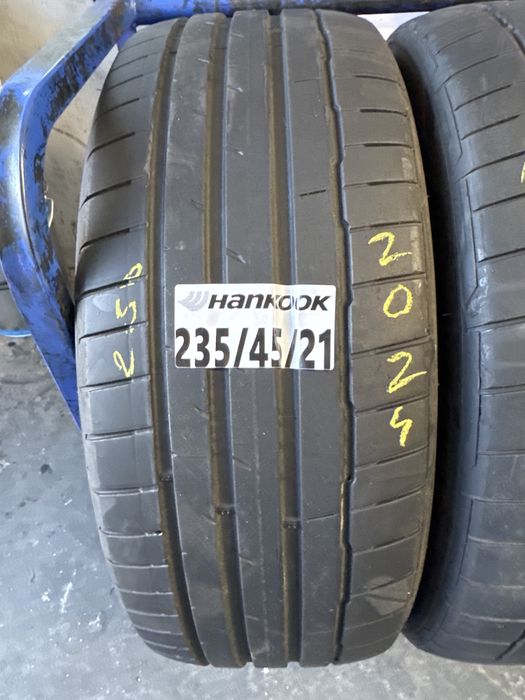 235/45/21 Hankook 2024