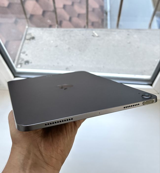 iPad Air 5 (M1) Gray 64GB WiFi 36Цикл