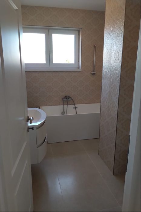 Inchiriez apartament 3 camere Stefan cel Mare