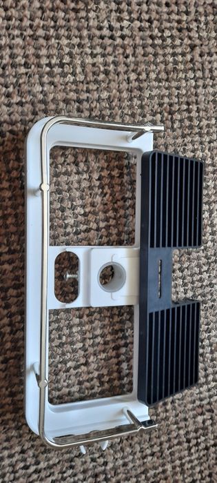 Нови поставки за душ