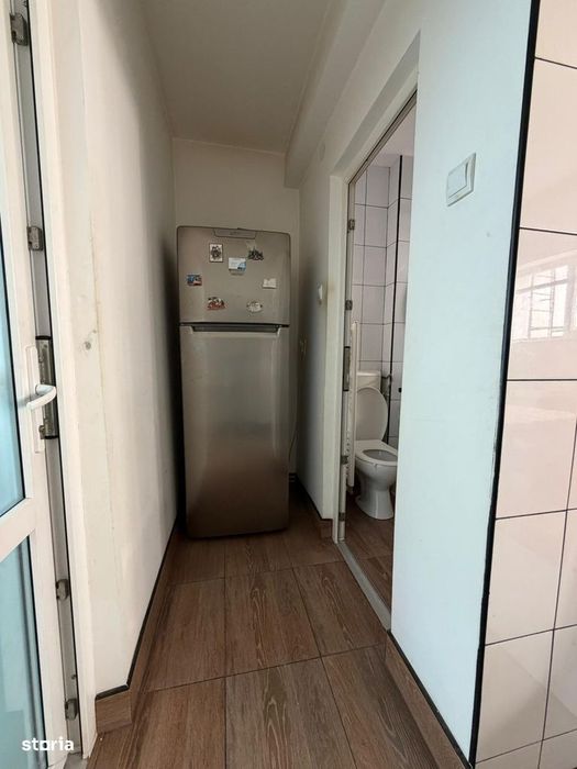 DE VÂNZARE | Apartament 2 camere | Zonă centrală | Etaj 3/4
