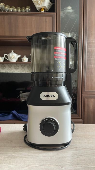 Продаётся соковыжималка