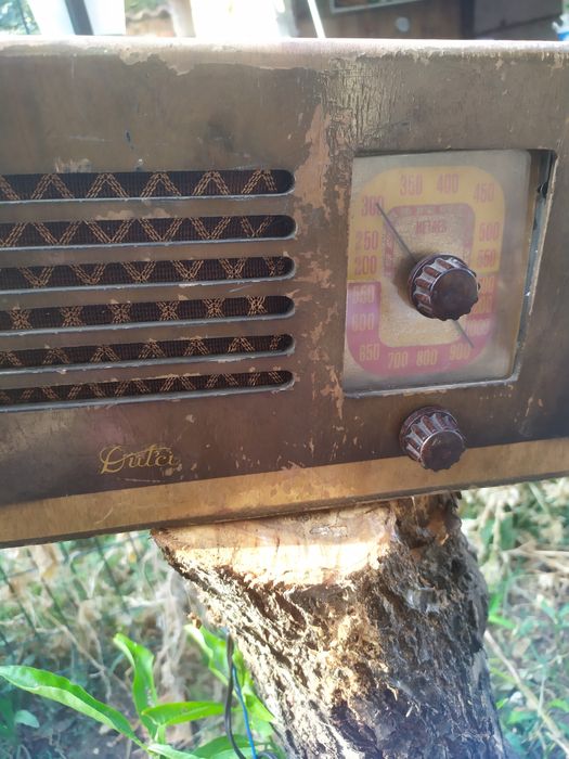 Старо работещо радио DULCI