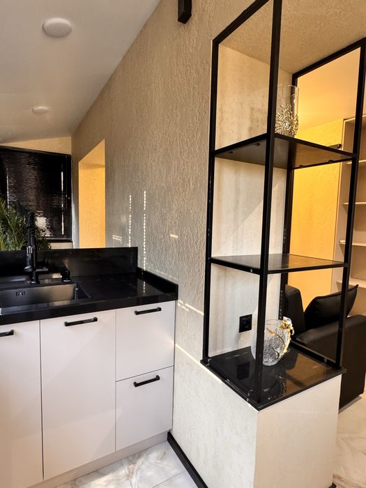 1в2 4/4 Бабура ПедИнститут, своя без посредников. После ремонта.