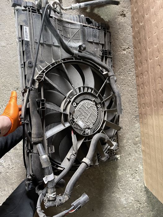 Pachet radiatoare complet Range Rover Discovery Sport Facelift 2.0 an 2019-2025