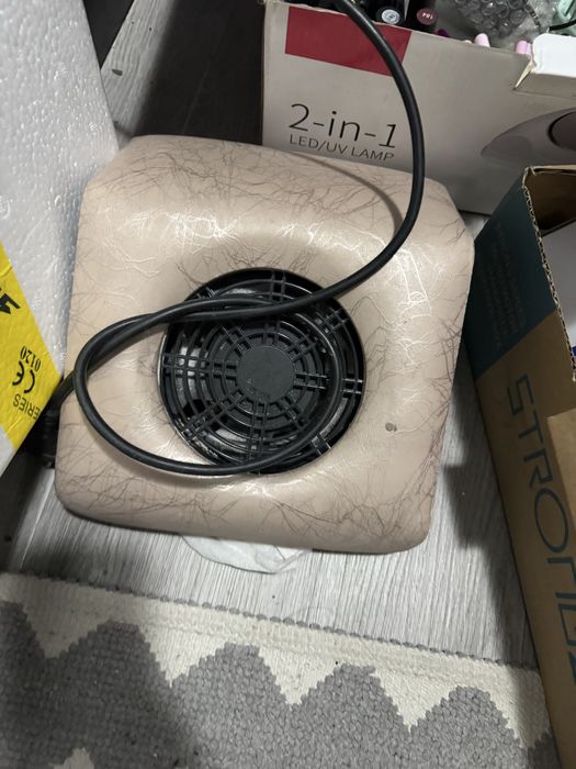 Продам все для маникюра