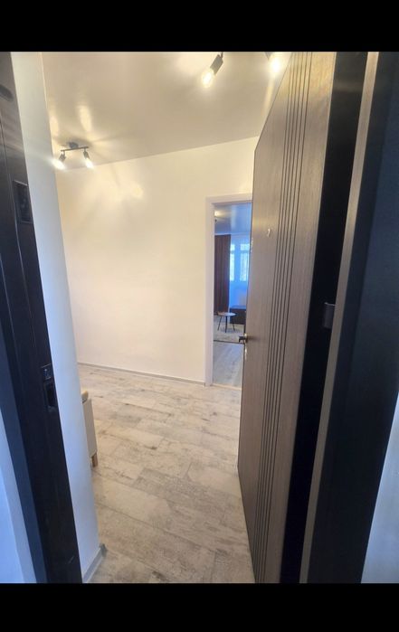 Vând apartament 2 Drumul Taberei!