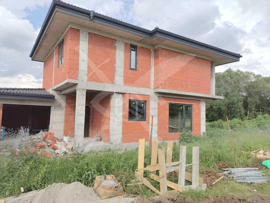 Продава се Къща в с. Гурмазово, Област София-област - 100 кв.м за 2300 €/кв.м - Снимка #1